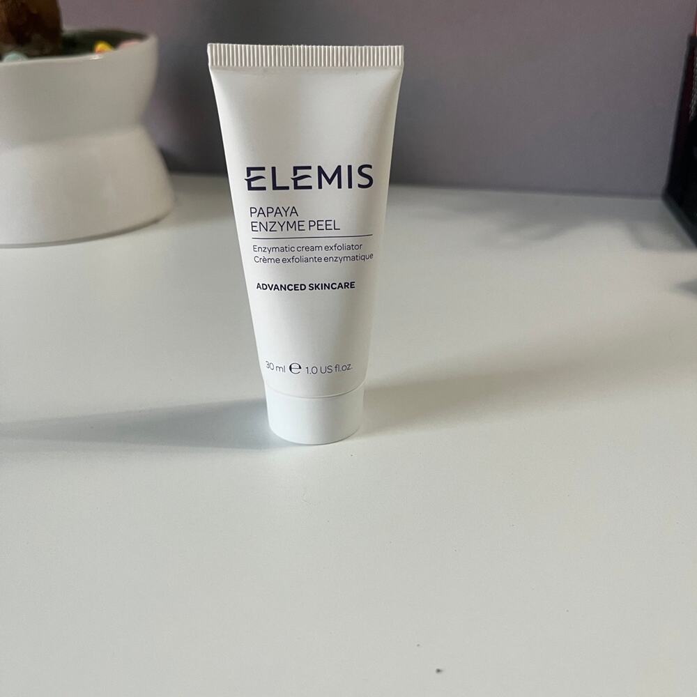 Elemis papaya enzyme peel